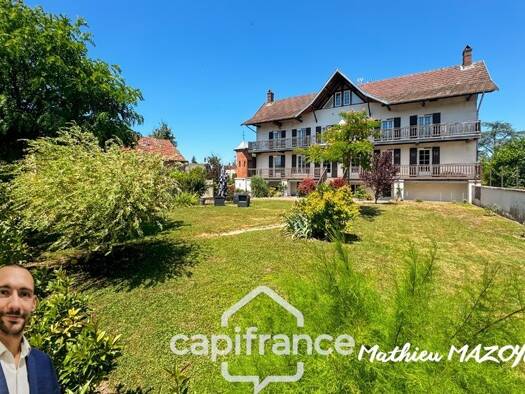 Maison à vendre 435 000 € 11 pièces 7 chambres 299 m² 1 092 m² de terrain Saint-Germain-du-Plain 71370