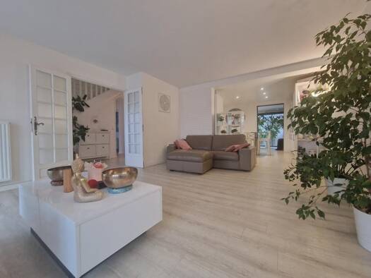 Maison à vendre 573 000 € 5 pièces 4 chambres 147 m² 437 m² de terrain Nord Vaires-sur-Marne 77360