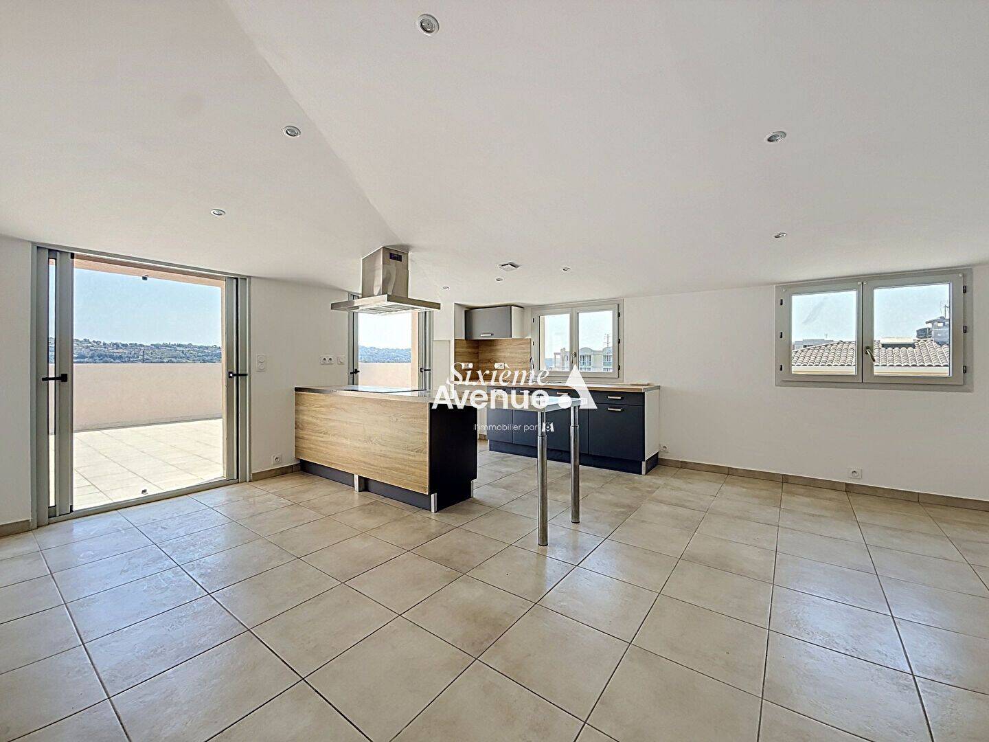 Appartement 4 pièces 77 m² · à Grasse · 77 m² · 372 000 €