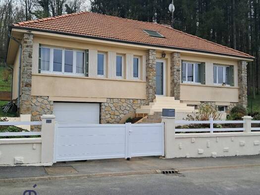 Maison à vendre 272 000 € 6 pièces 4 chambres 136 m² 378 m² de terrain Aiglemont 08090