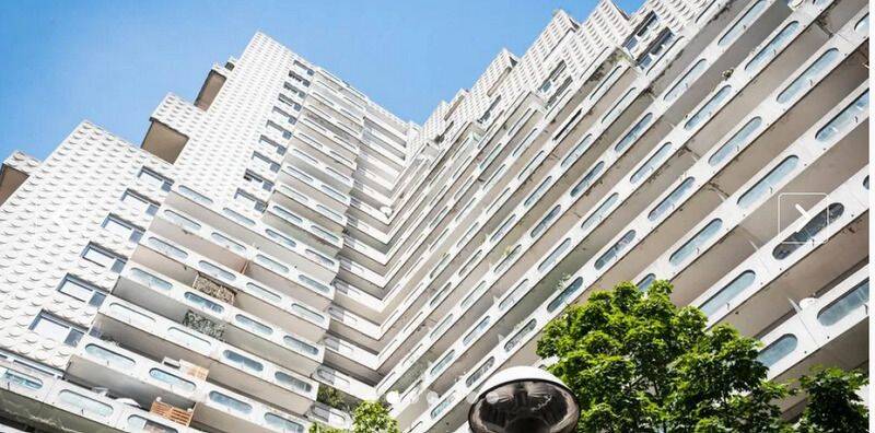 Appartement 3 pièces 80 m² · à Courbevoie · 80 m² · 390 550 €
