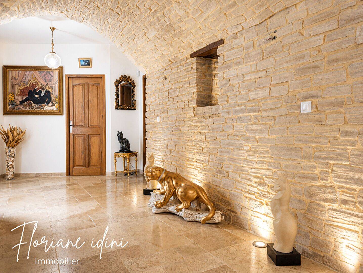 Maison 5 pièces 175 m² · à Peyruis · 175 m² · 565 000 €