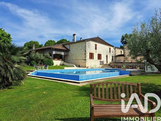 Maison à vendre 470 000 € 7 pièces 5 chambres 289 m² 14 509 m² de terrain Beaupuy 47200