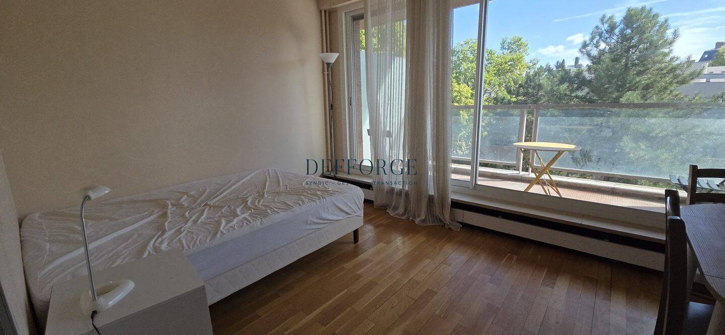 Appartement 1 pièce 18 m² · à Neuilly-sur-Seine · 18,3 m² · 985 €/mois