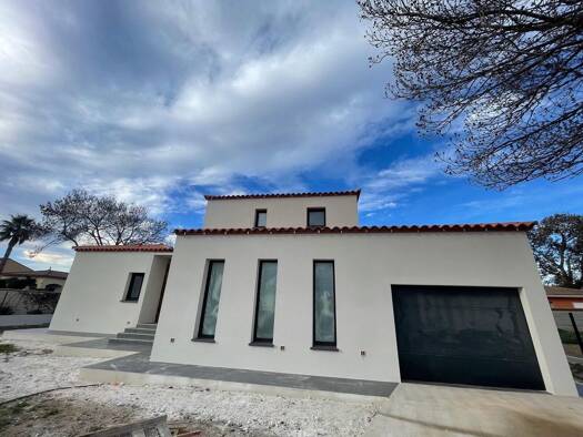 Terrain avec maison neuve à vendre 465 000 € 4 pièces 3 chambres 105 m² 804 m² de terrain Saint-Estève 66240