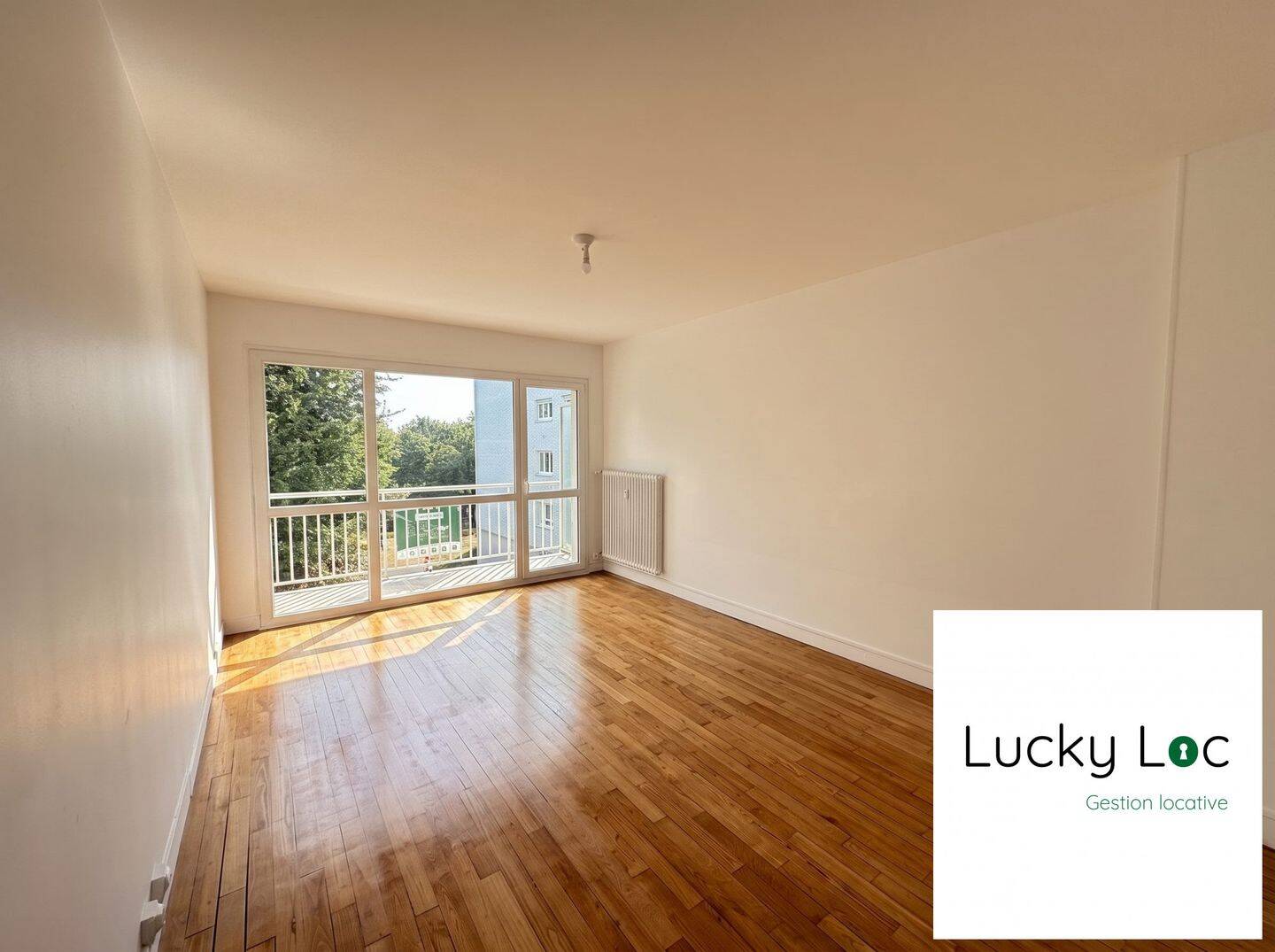 Appartement 4 pièces 77 m² · à Hérouville-Saint-Clair · 77 m² · 950 €