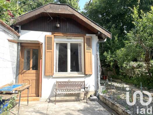 Maison de ville à vendre 194 000 € 8 pièces 5 chambres 178 m² 300 m² de terrain Cathédrale Troyes 10000