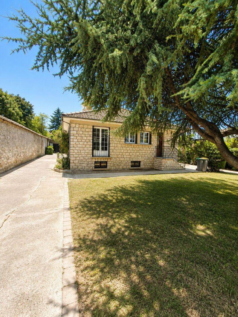Maison 4 pièces 95 m² · à Moret-Loing-Et-Orvanne · 95 m² · 1 300 €/mois