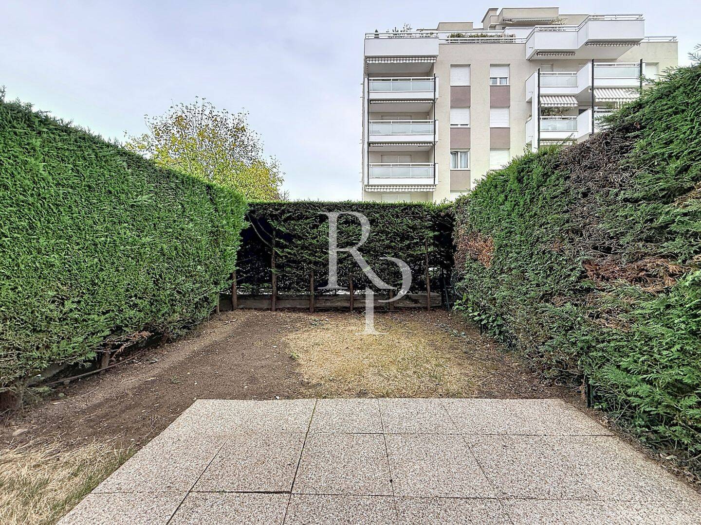 Appartement 1 pièce 28 m² · à Lyon 8ème Arrondissement · 28,4 m² · 800 €/mois