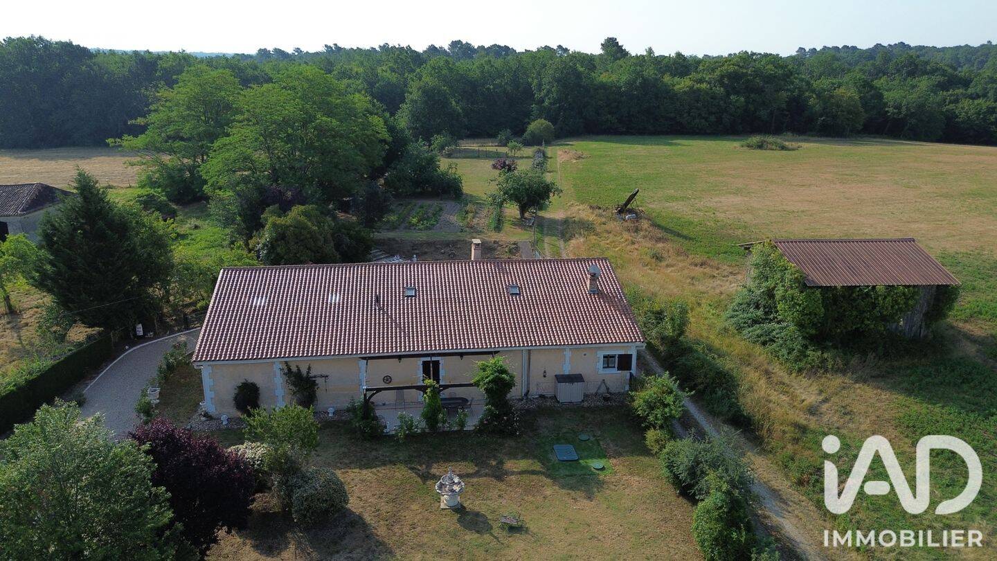 Maison 7 pièces 190 m² · à Saint-Michel-de-Double · 190 m² · 259 000 €