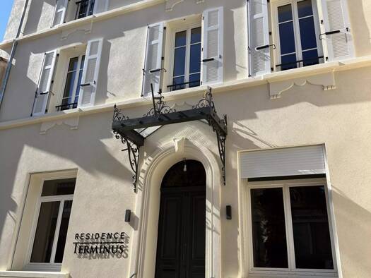 Immeuble à vendre 1 980 000 € 320 m² Les Bouteillers Sainte-Maxime 83120