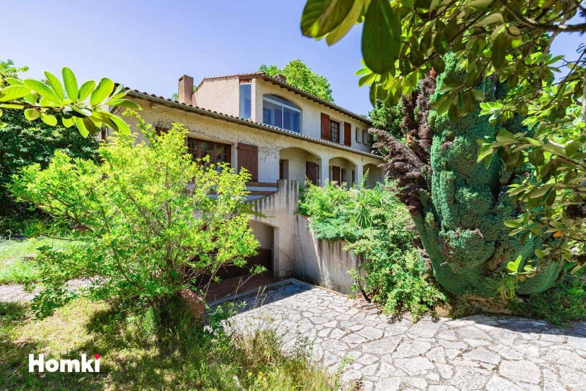 Maison 7 pièces 206 m² · à Auzeville-Tolosane · 206 m² · 494 000 €