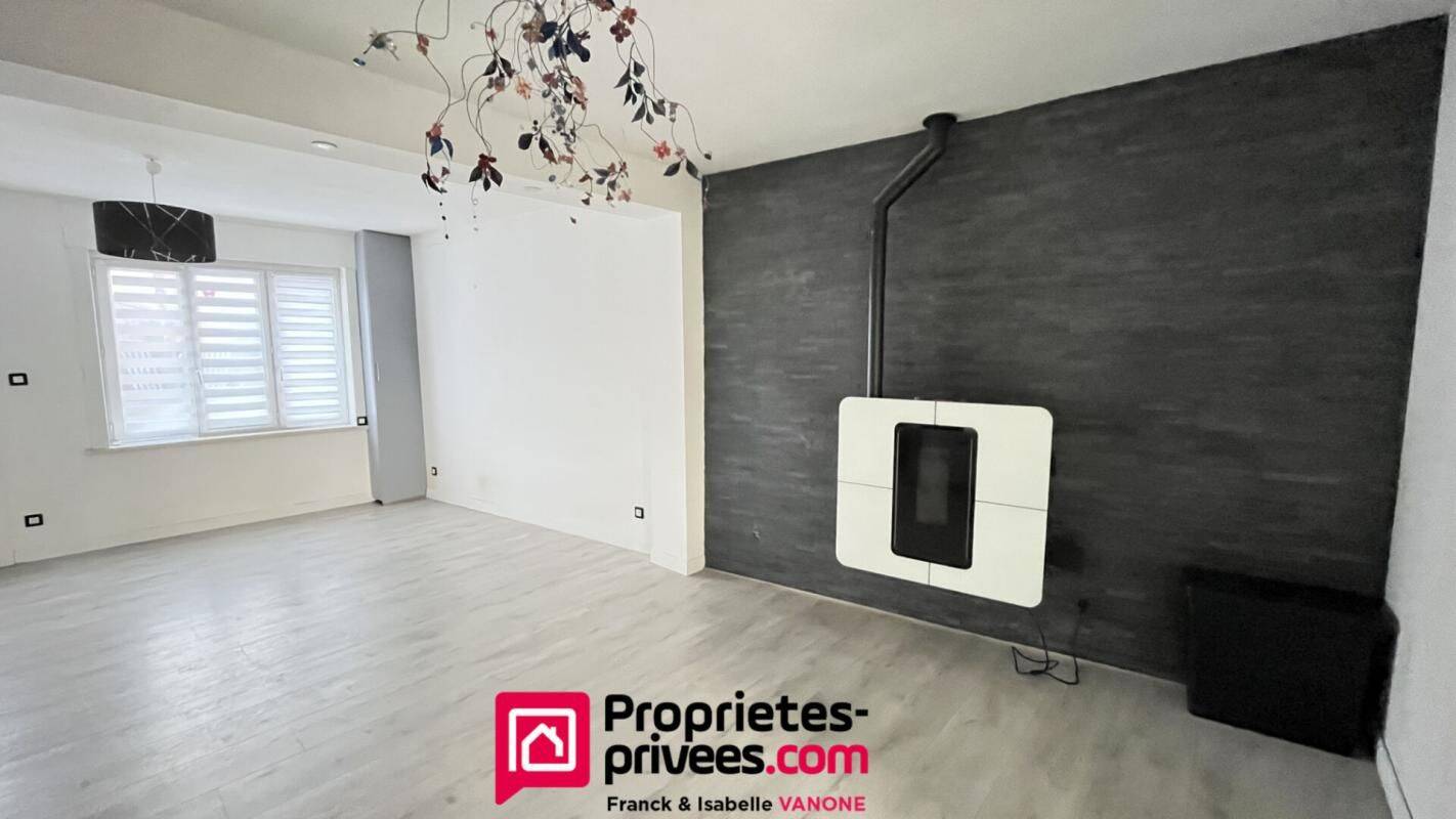 Maison 4 pièces 100 m² · à Frelinghien · 100 m² · 210 000 €