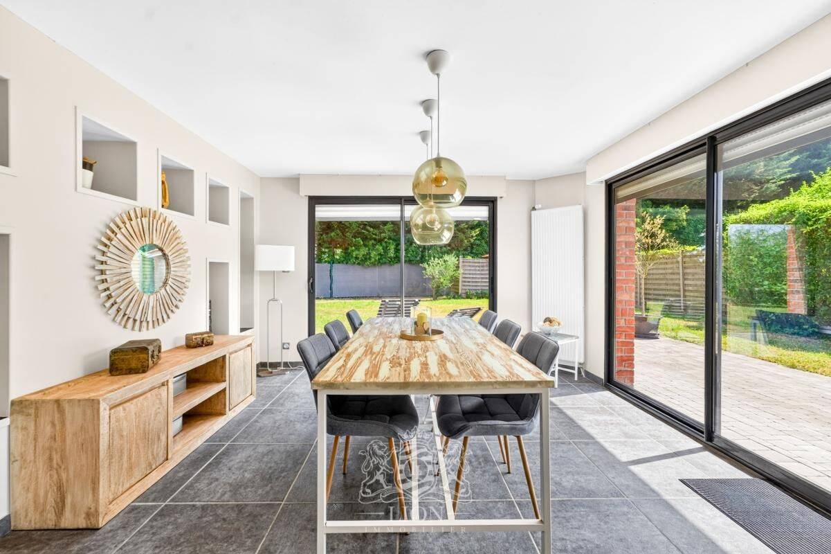 Maison 8 pièces 212 m² · à Villeneuve-d'Ascq · 212 m² · 774 000 €