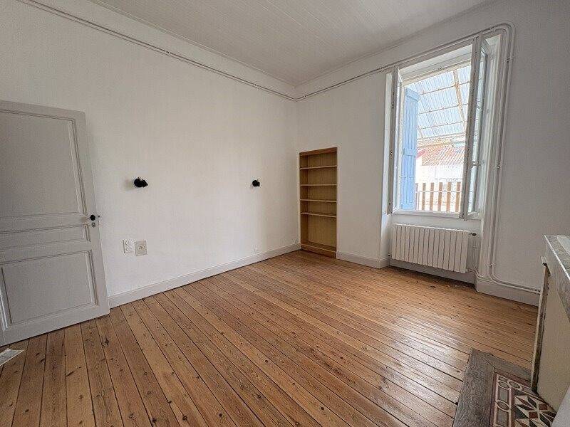 Maison 4 pièces 155 m² · à Fleurance · 155 m² · 790 €/mois