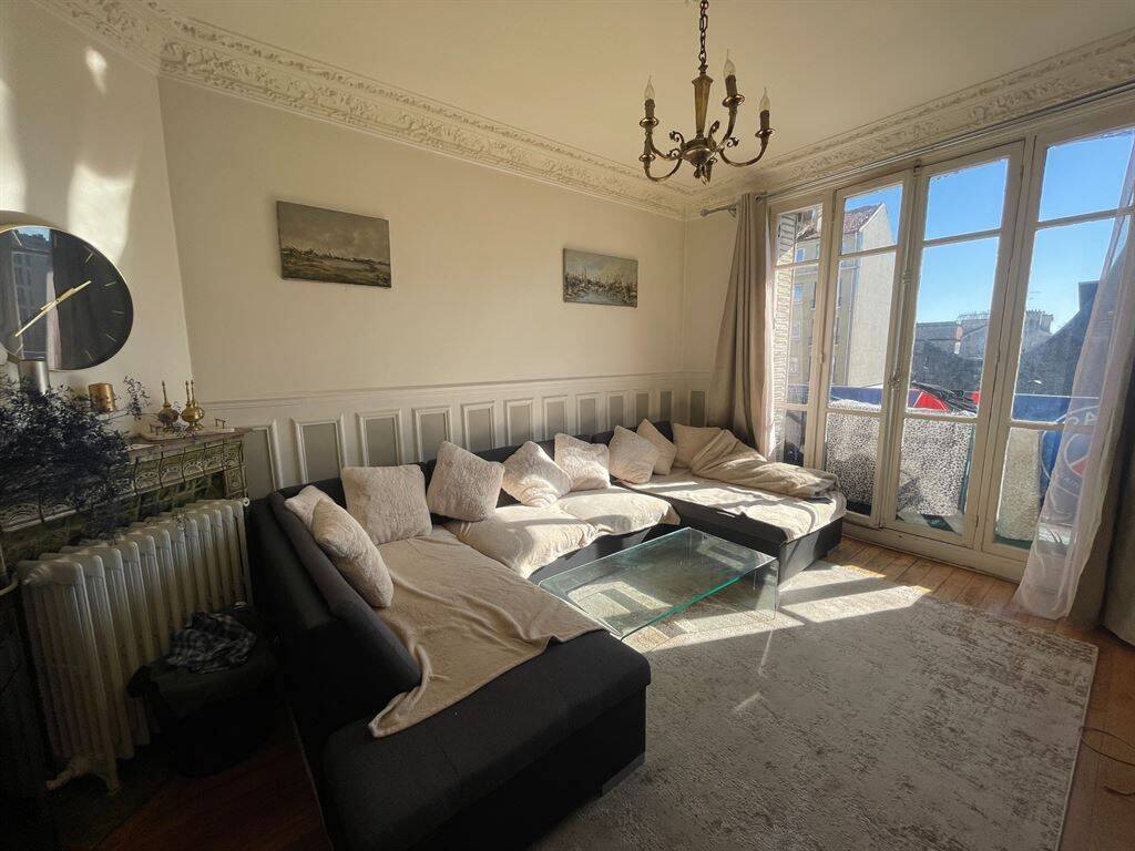 Appartement 3 pièces 65 m² · à Saint-Denis · 64,9 m² · 213 000 €