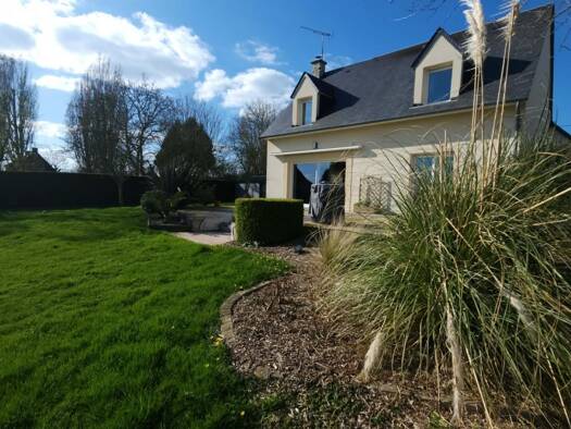 Maison à vendre 339 200 € 5 pièces 4 chambres 144 m² 2 200 m² de terrain Villers-Bocage 14310