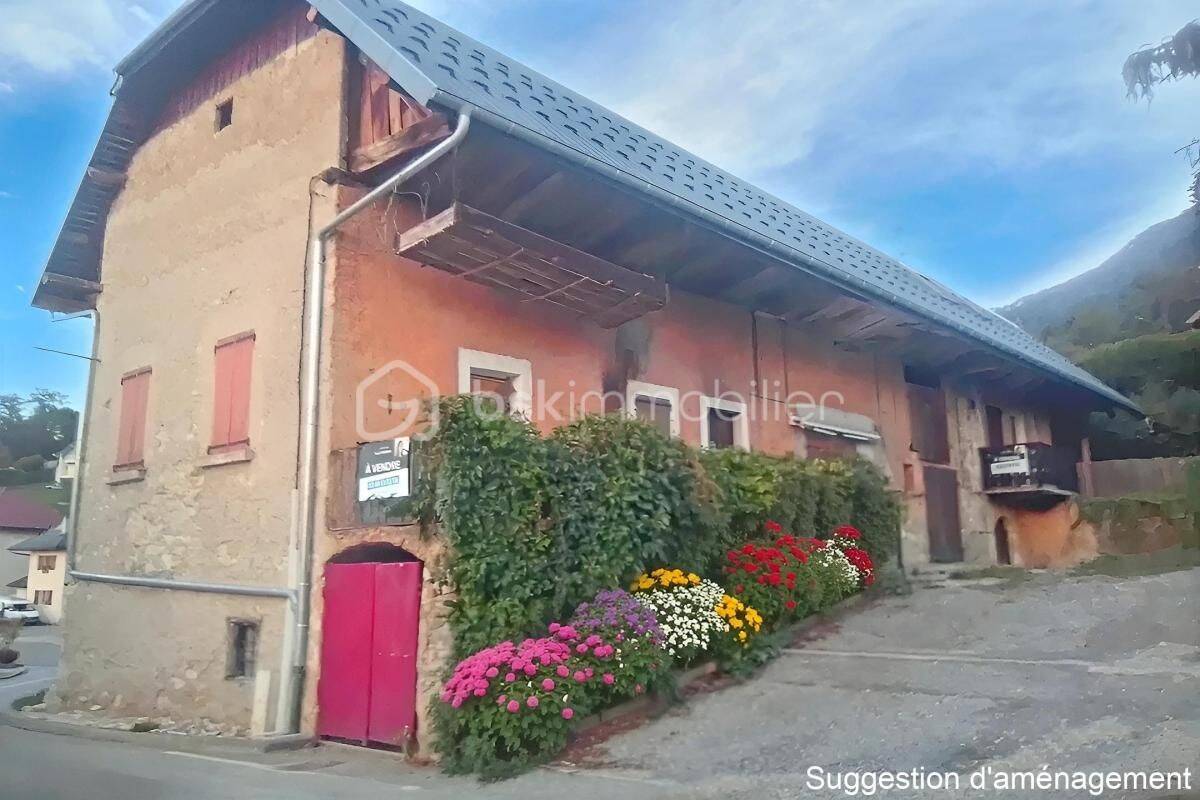 Maison 10 pièces 108 m² · à Pugny-Chatenod · 108 m² · 449 000 €