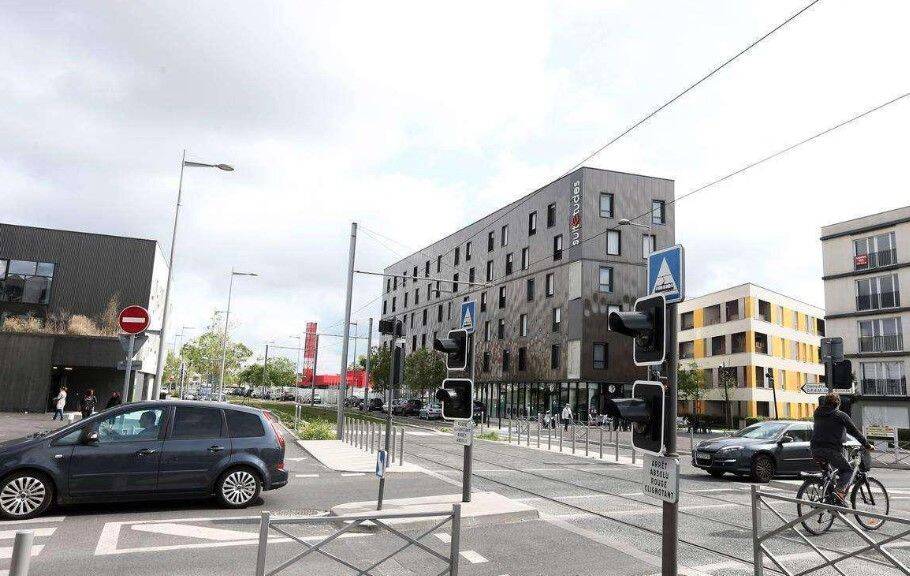Maison 2 pièces 60 m² · à Bègles · 60 m² · 750 €