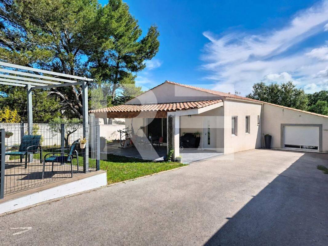 Maison 5 pièces 126 m² · à Caveirac · 126 m² · 429 000 €