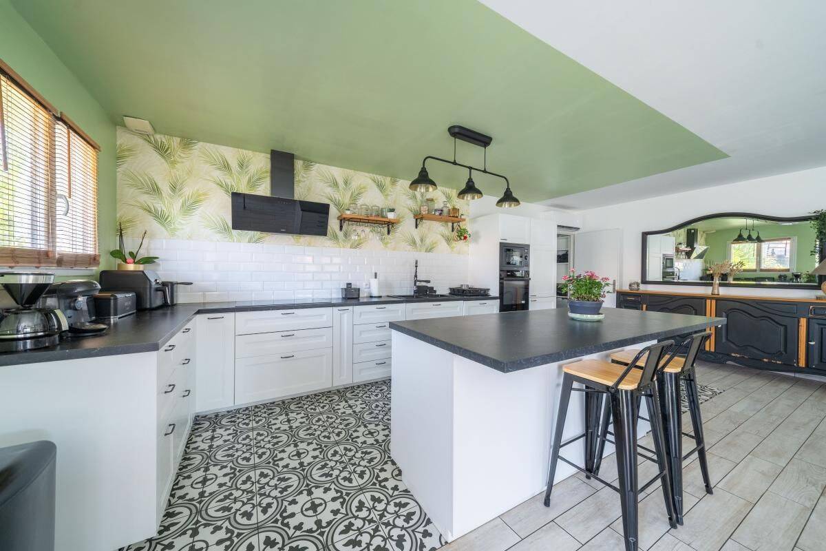 Maison 5 pièces 114 m² · à Parentis-en-Born · 114 m² · 374 900 €