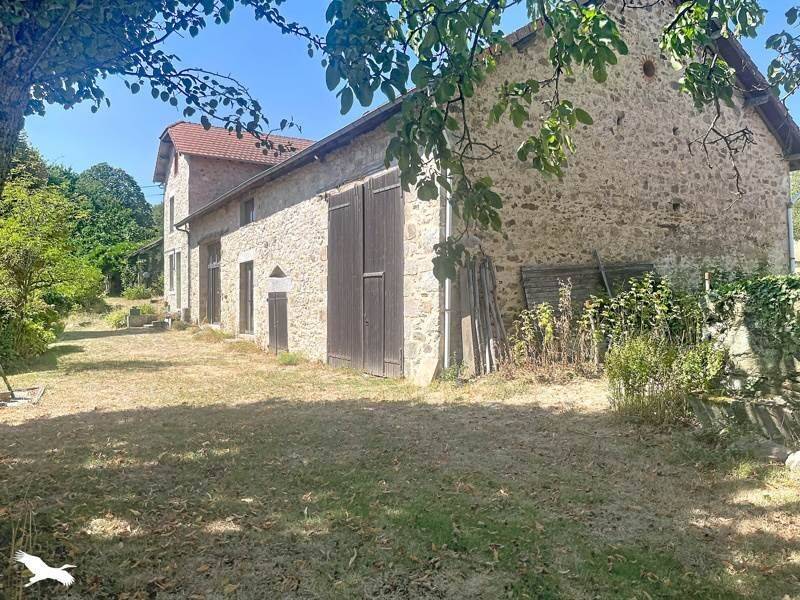 Maison 7 pièces 207 m² · à Bussière-Galant · 207 m² · 254 880 €