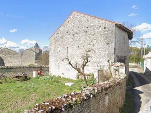 Maison à vendre 40 000 € 1 pièce 1 chambre 95 m² Mérignac 16200