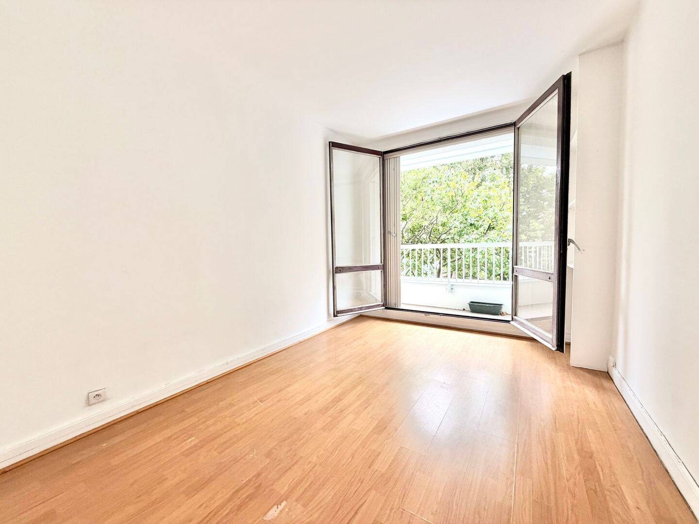 Appartement 3 pièces 70 m² · à Paris 18ème Arrondissement · 70 m² · 535 000 €