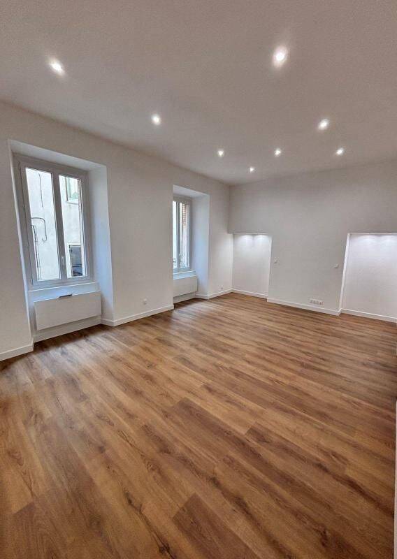 Appartement 2 pièces 55 m² · à Manosque · 55 m² · 740 €/mois