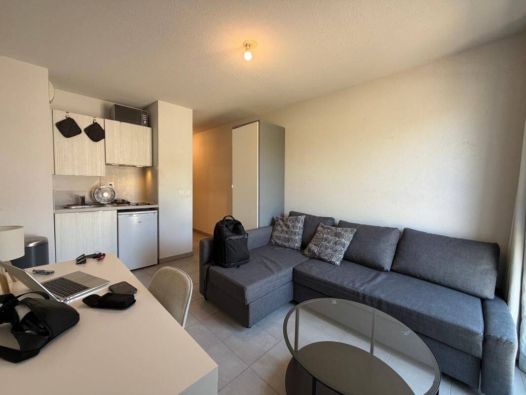 Appartement 1 pièce 18 m² · à Marseille 9ème Arrondissement · 18 m² · 690 €