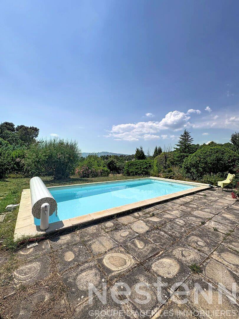 Maison 4 pièces 107 m² · à Pourrières · 107 m² · 385 000 €