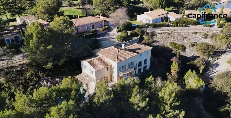 Maison 8 pièces 290 m² · à Mallemort · 290 m² · 1 040 000 €