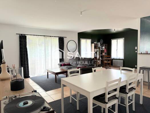 Maison de plain-pied à vendre 199 000 € 4 pièces 3 chambres 95 m² 390 m² de terrain Zone Urbanisee Chauray 79180