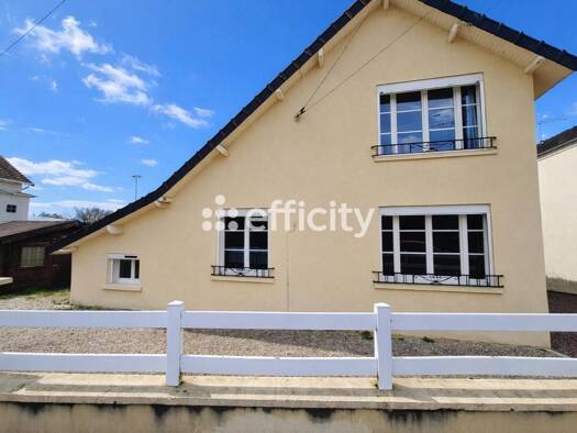 Pavillon à vendre 159 000 € 8 pièces 3 chambres 150 m² 1 186 m² de terrain Centre Ville Nord Nogent-le-Rotrou 28400