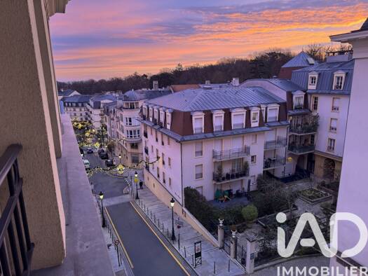 Appartement à vendre 430 000 € 3 pièces 2 chambres 71 m² Étage 4/5 Anatole France Le Plessis-Robinson 92350