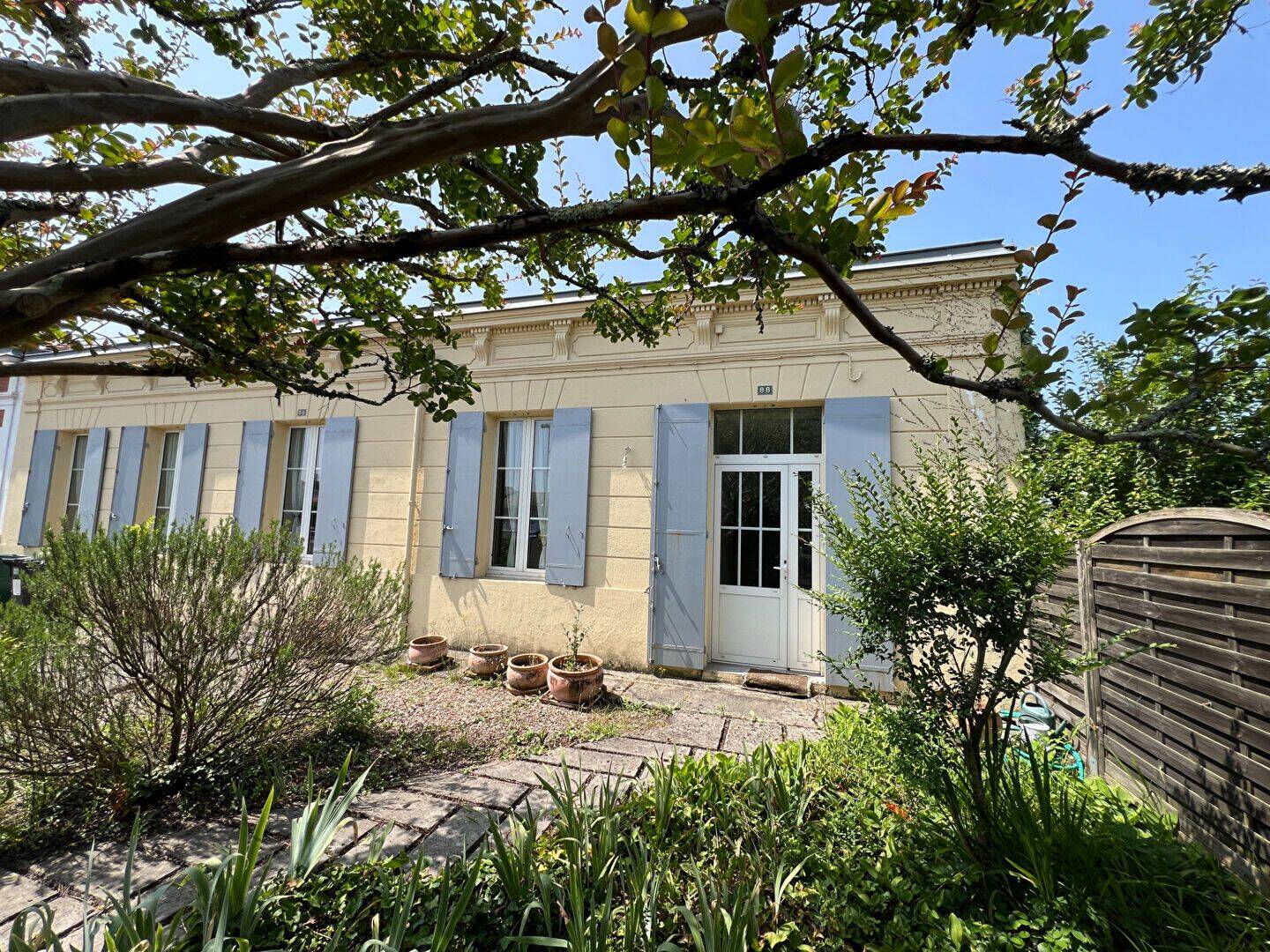 Maison 6 pièces 163 m² · à Saint-Médard-en-Jalles · 163 m² · 597 000 €