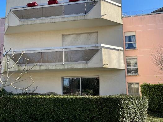 Appartement à louer 1 535 € 5 pièces 3 chambres 94 m² Étage 1/2 Gare de Gagny-Henri Barbusse Gagny 93220