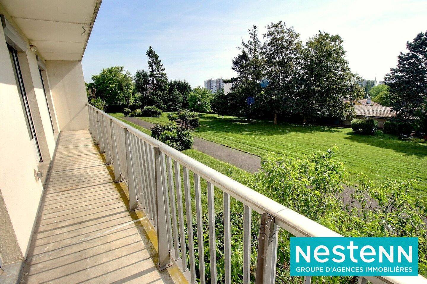 Appartement 2 pièces 44 m² · à Décines-Charpieu · 44 m² · 712 €