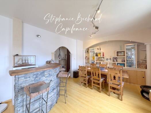 Appartement à vendre 174 900 € 3 pièces 2 chambres 78 m² Étage 3/3 Bayard Gap 05000