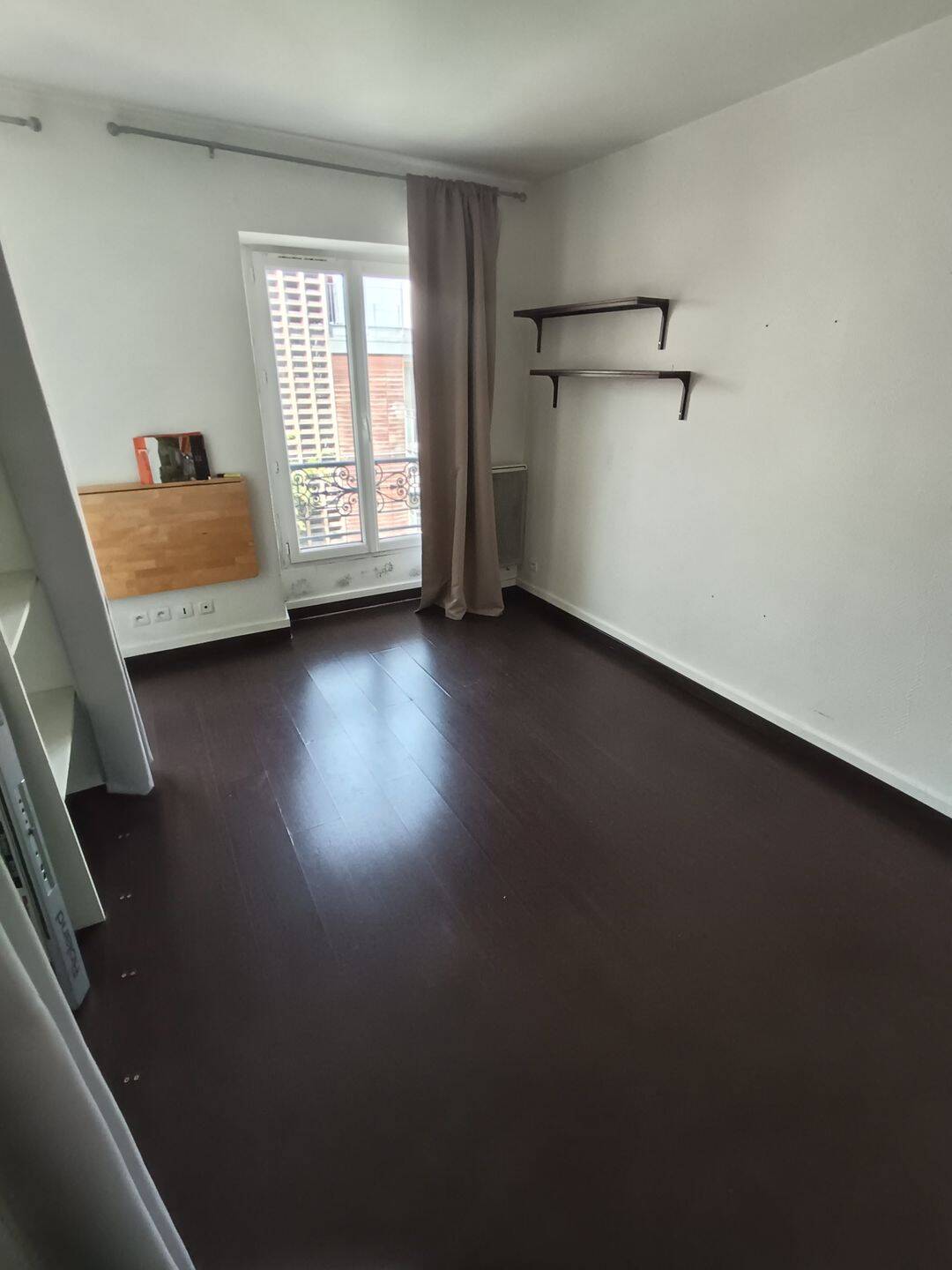 Appartement 1 pièce 16 m² · à Paris 10ème Arrondissement · 16,4 m² · 680 €