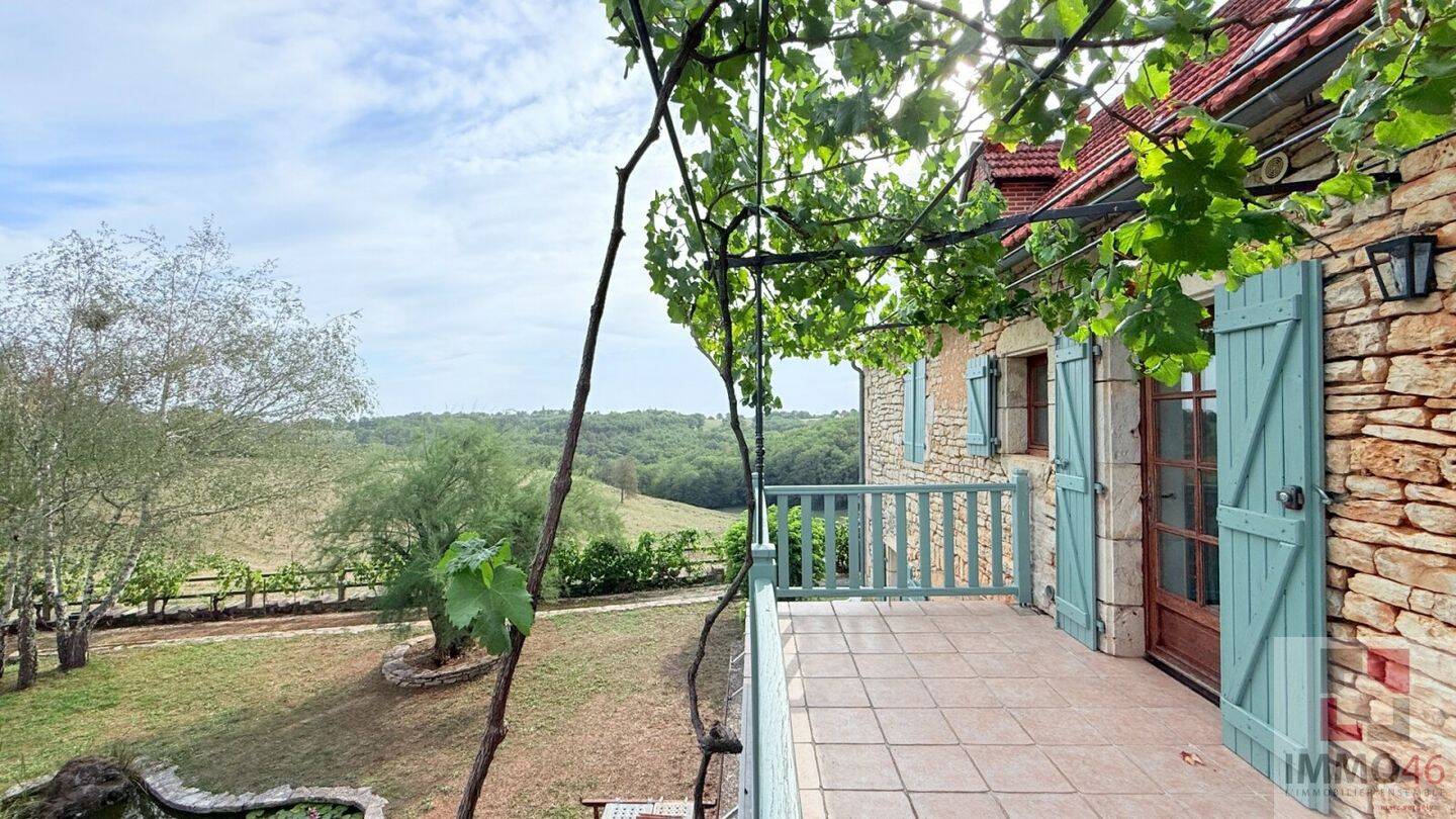 Maison 8 pièces 154 m² · à Montamel · 153,9 m² · 304 500 €