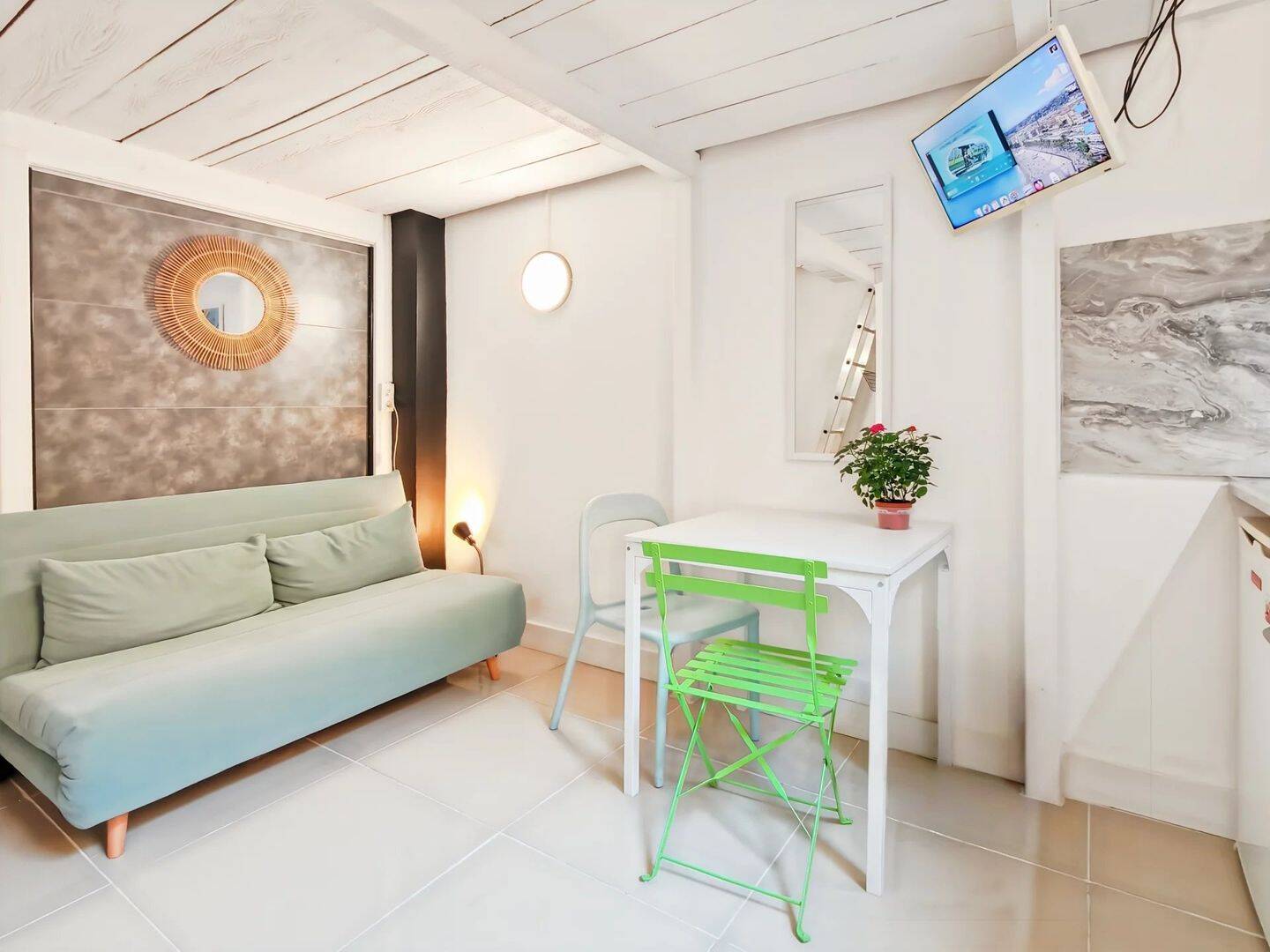 Appartement 1 pièce 12 m² · à Nice · 11,7 m² · 588 €/mois