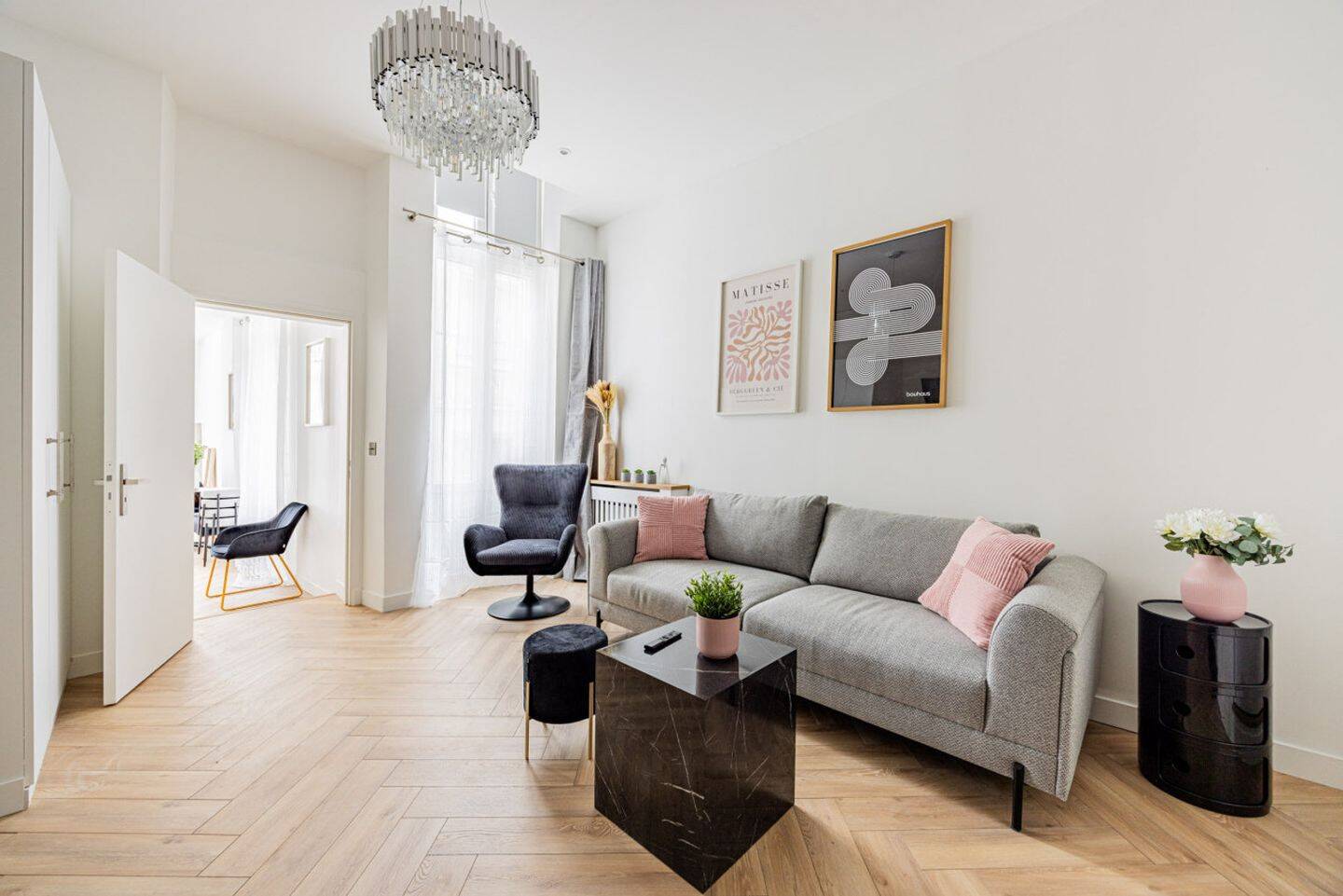 Appartement 3 pièces 75 m² · à Paris 6ème Arrondissement · 75 m² · 5 274 €