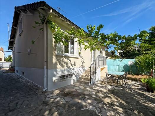 Maison à vendre 395 000 € 5 pièces 4 chambres 177 m² 480 m² de terrain L'Oly Vigneux-sur-Seine 91270