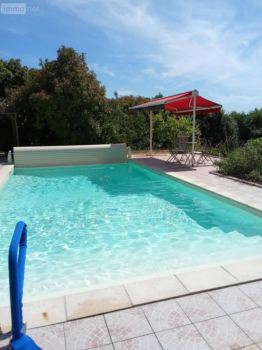 Maison 7 pièces 190 m² · à Vierzon · 189,6 m² · 262 000 €
