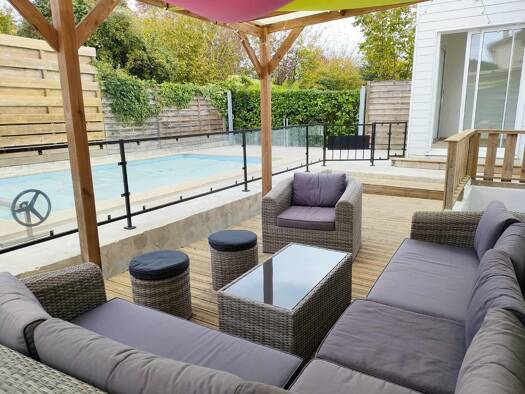 Maison à louer 475 € 10 pièces 7 chambres 165 m² 445 m² de terrain Le Bourg sous la Roche-Coteau La Roche-sur-Yon 85000