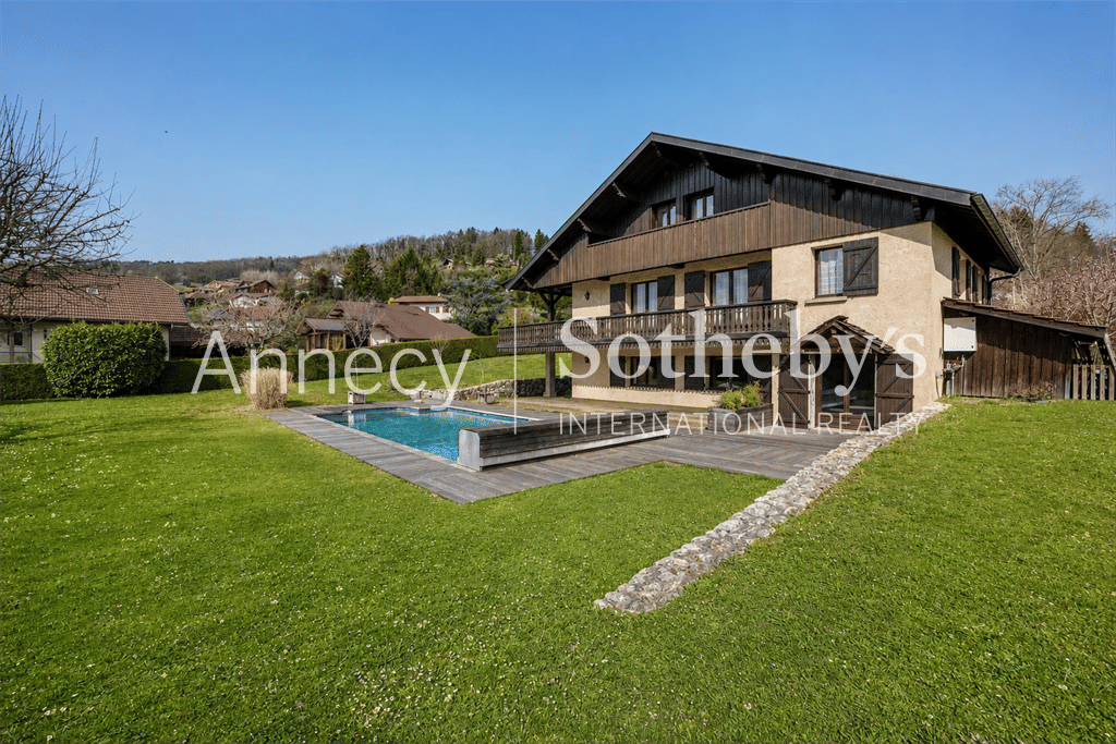 Maison 7 pièces 226 m² · à Annecy · 226 m² · 1 290 000 €