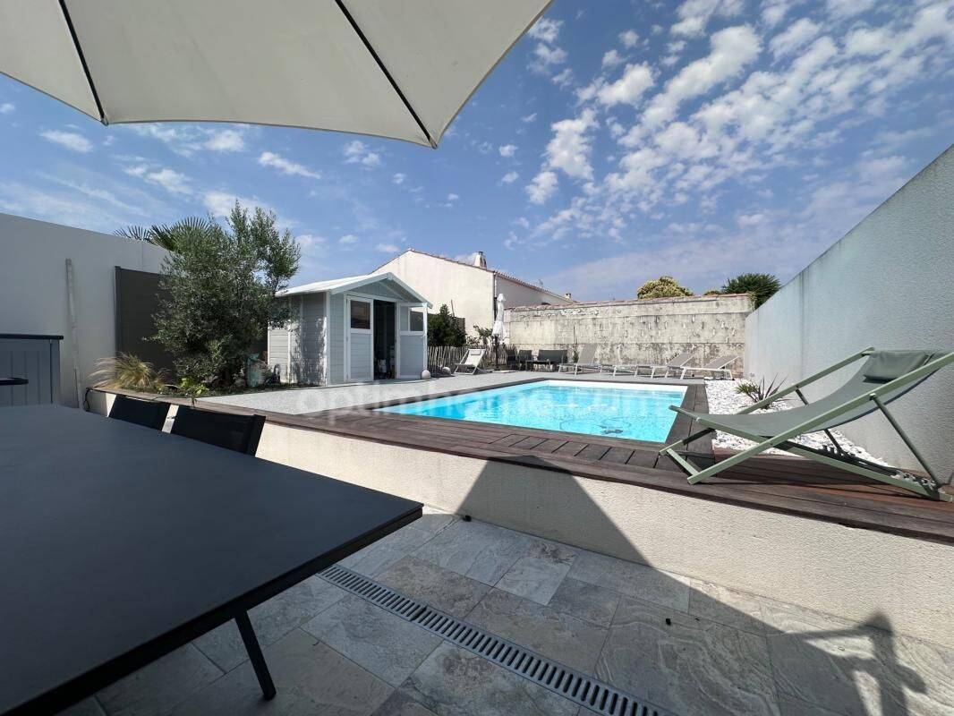 Maison 6 pièces 121 m² · à La Rochelle · 121 m² · 505 000 €