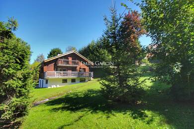 Chalet à vendre 2 730 000 € 7 pièces 6 chambres 258 m² 1 004 m² de terrain Megeve 74120