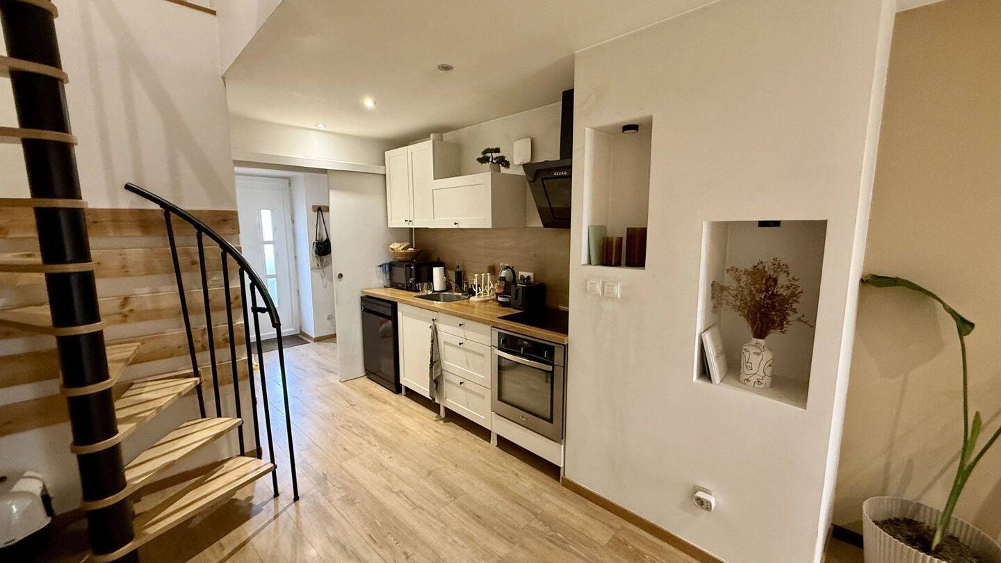 Maison 8 pièces 153 m² · à Doucier · 153 m² · 270 000 €